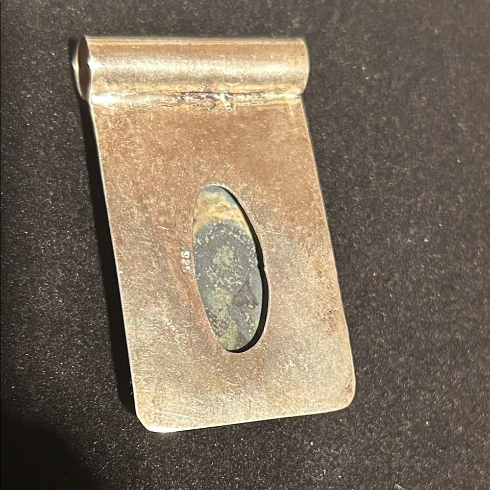 Brutalist design style pendant. Silver - Picture 4 of 6